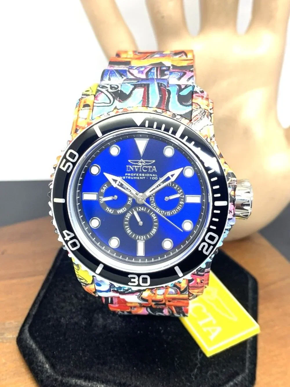 Invicta Mens Watch 47856 Pro Diver Graffiti Quartz Blue Dial Day Date Steel 48mm